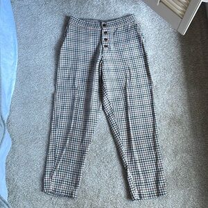 Esby Plaid Cropped Cotton Pants w/ Pockets